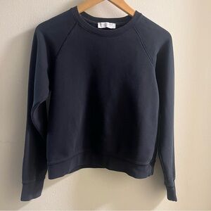 Everlane black crew neck